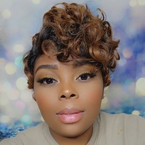 Short curly brown wig